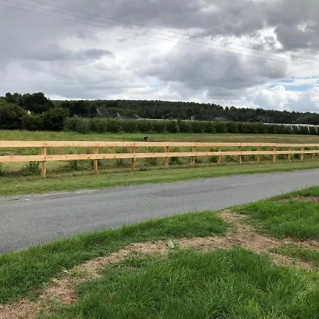 Maison Bordure De Foret Hébergement de vacances
