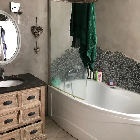 Hébergement de vacances Maison Bordure De Foret